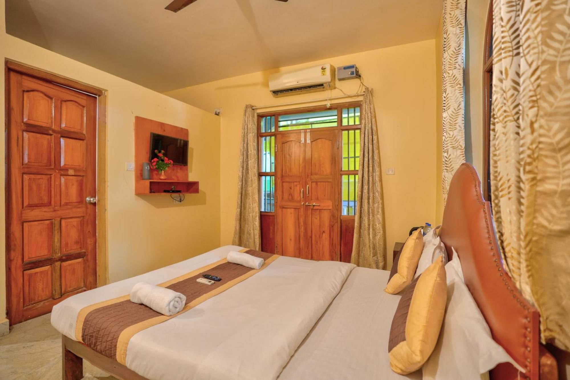Roseal Beach Front Baga Extérieur photo