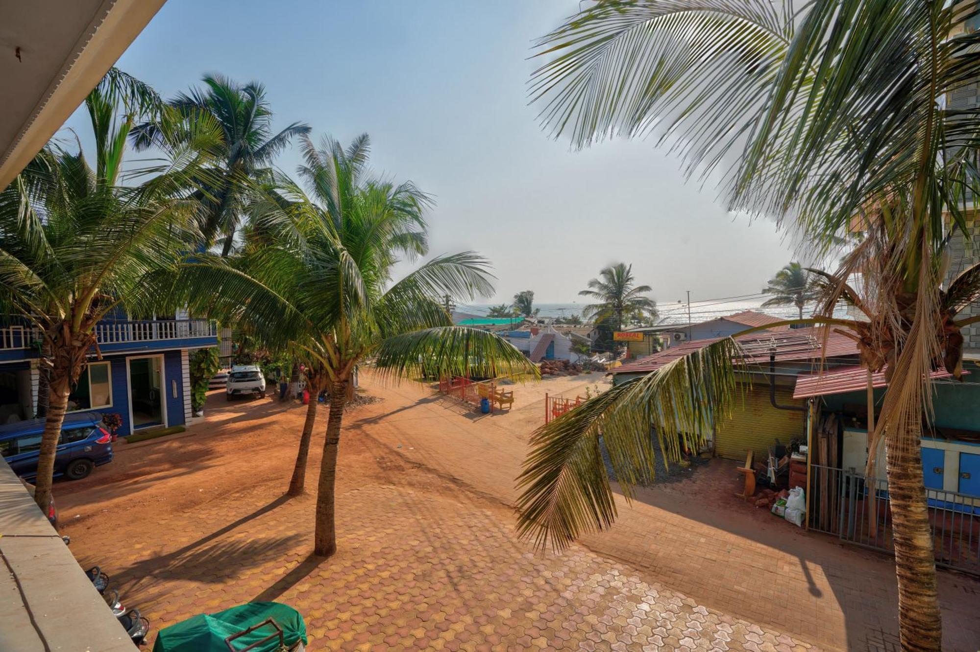 Roseal Beach Front Baga Extérieur photo