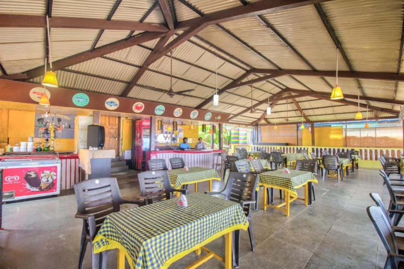 Roseal Beach Front Baga Extérieur photo
