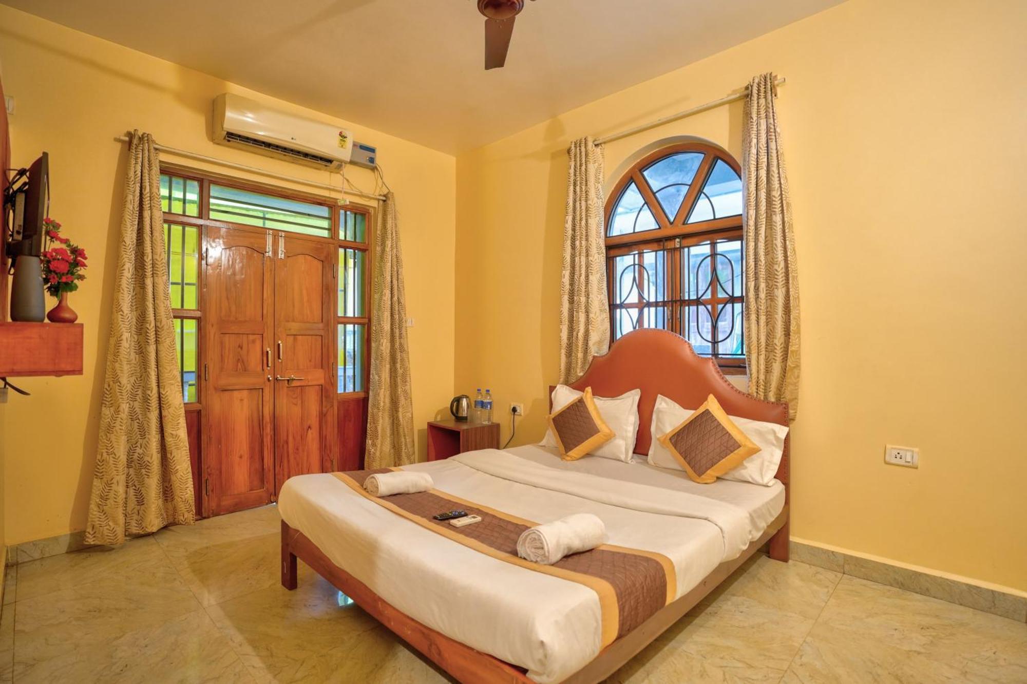 Roseal Beach Front Baga Extérieur photo